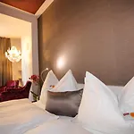 Boutique - Restaurant Orchidee