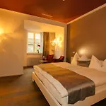 Hotel Boutique - Restaurant Orchidee 3*