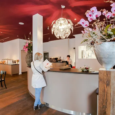 ホテル Boutique - Restaurant Orchidee ブルクドルフ