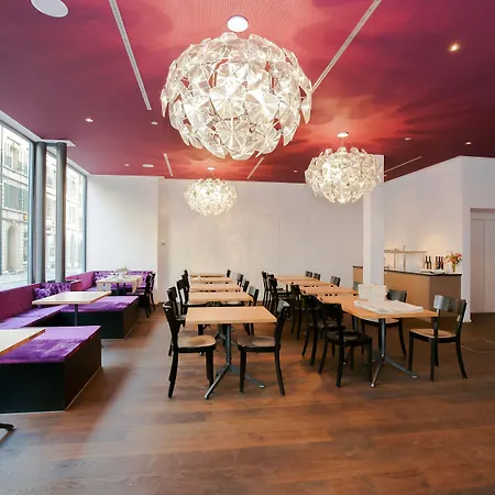 Boutique - Restaurant Orchidee 3*