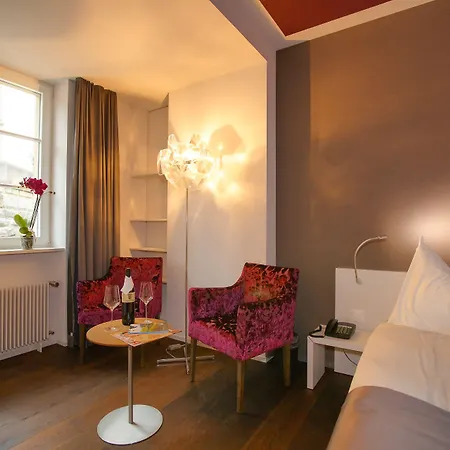 Boutique - Restaurant Orchidee