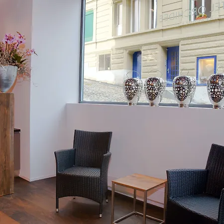 Boutique - Restaurant Orchidee 3*