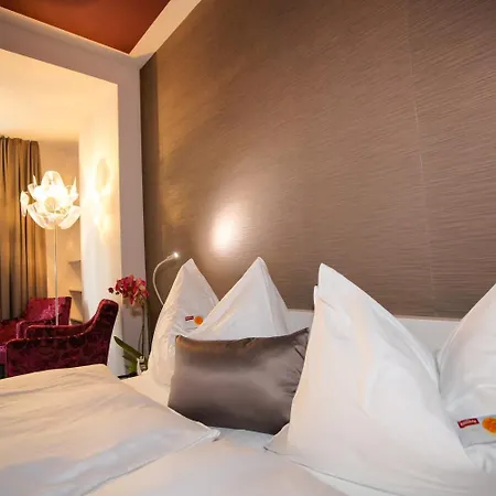 Boutique - Restaurant Orchidee