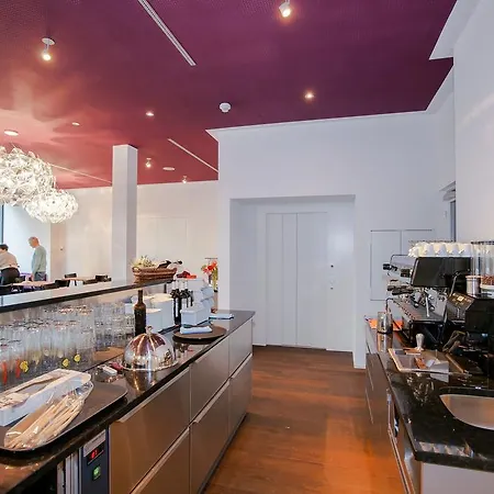 Boutique - Restaurant Orchidee