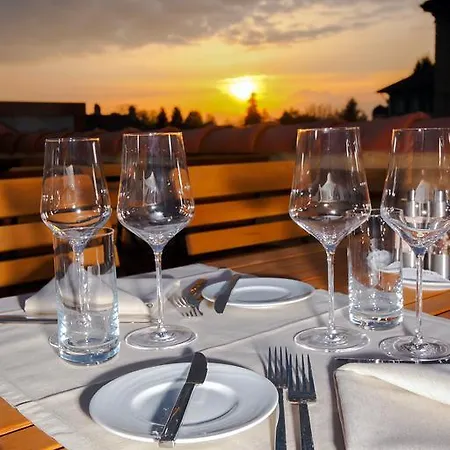 Hotel Boutique - Restaurant Orchidee 3*