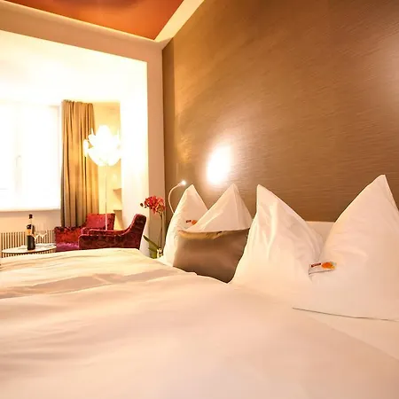 Boutique - Restaurant Orchidee