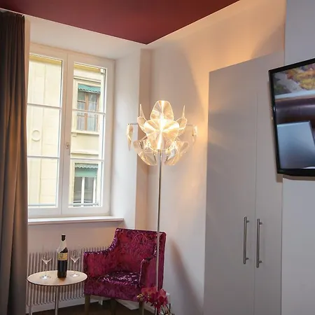 فندق Boutique - Restaurant Orchidee بورغدورف